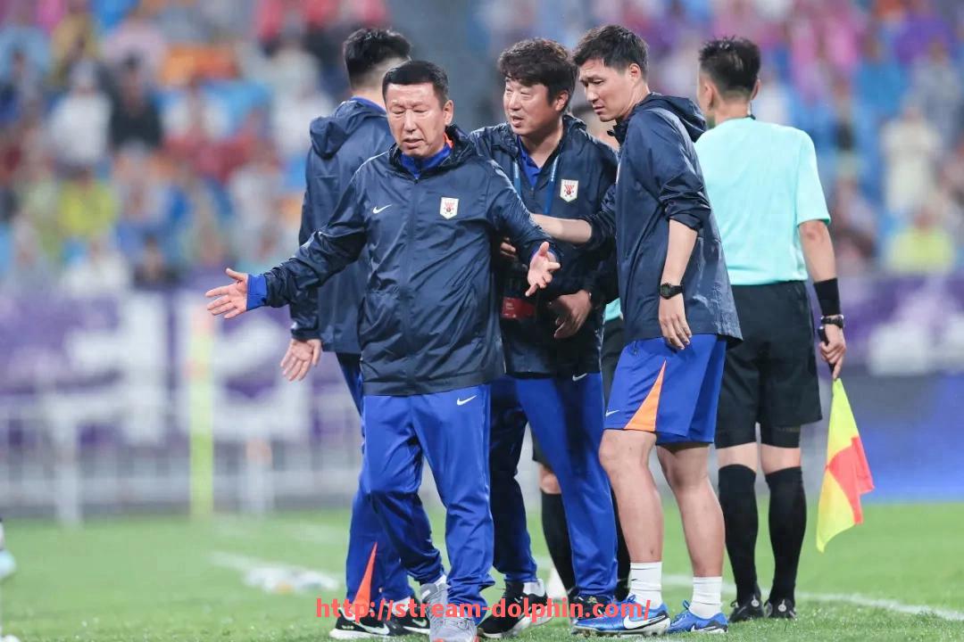 海豚直播-2017年火箭队球员年薪数据统计与比较